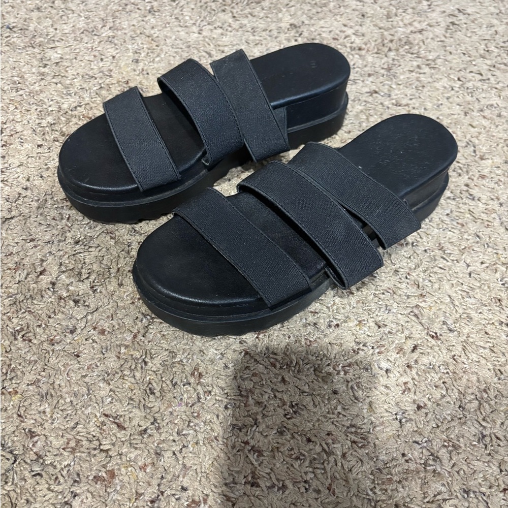 Wild Diva Black Dual-Strap Platform Slide Sandals